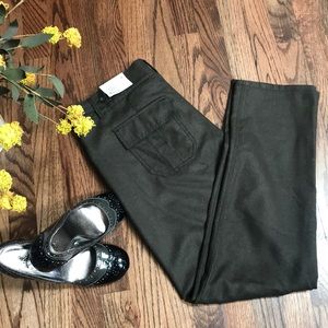 NWT American Eagle Outfitters Green Pants Size 8